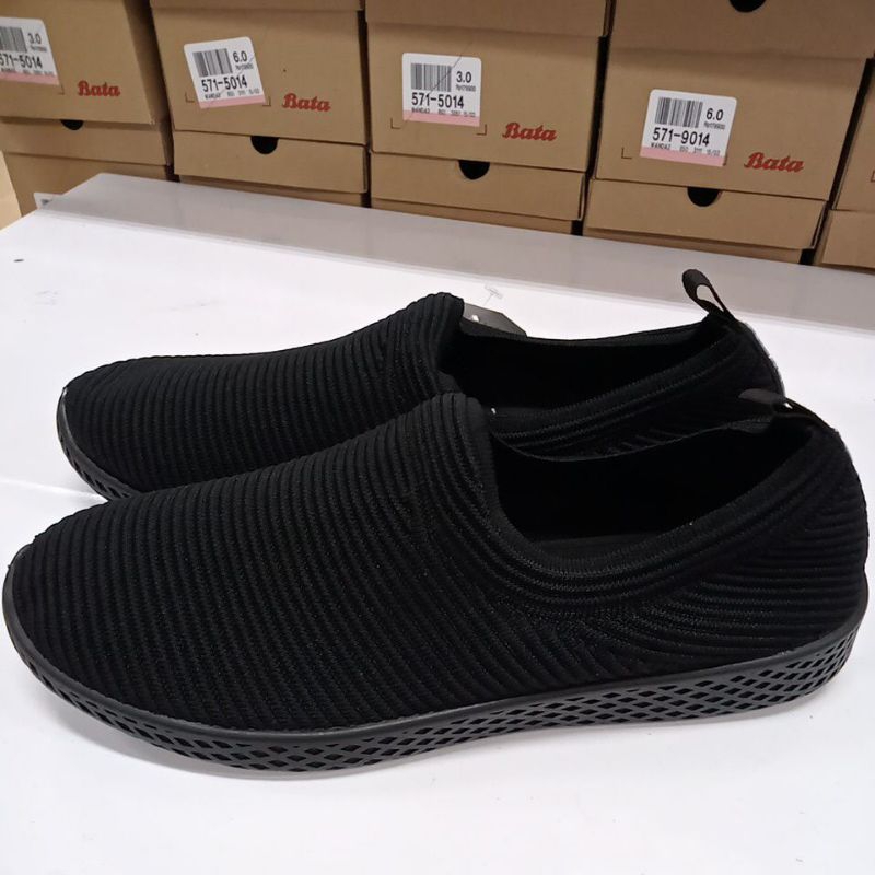 North Star Sepatu Sneaker Wanita Dorji hitam - 5896796 / Ramayana Jatinegara