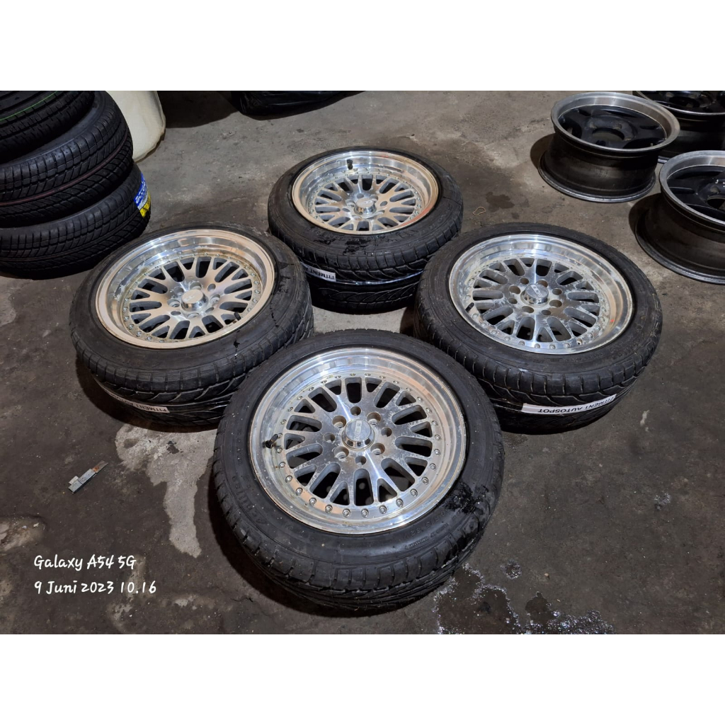 Pelek Velg Mobil Bekas Ring 15 Lubang 4 CCW R15X7-8 H8X100-114,3 BAN 195 50 R15