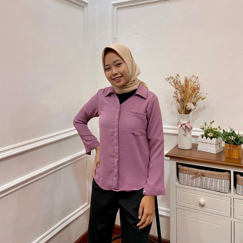 Kemeja Calista Top / Atasan Wanita Kemeja Wanita / Blouse Bahan Crinkle Premium Halus dan Lembut Anti Kusut CR-0001