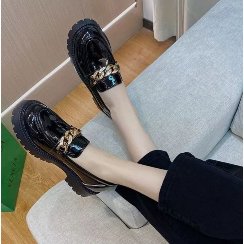 sepatu docmart wanita fashion korea