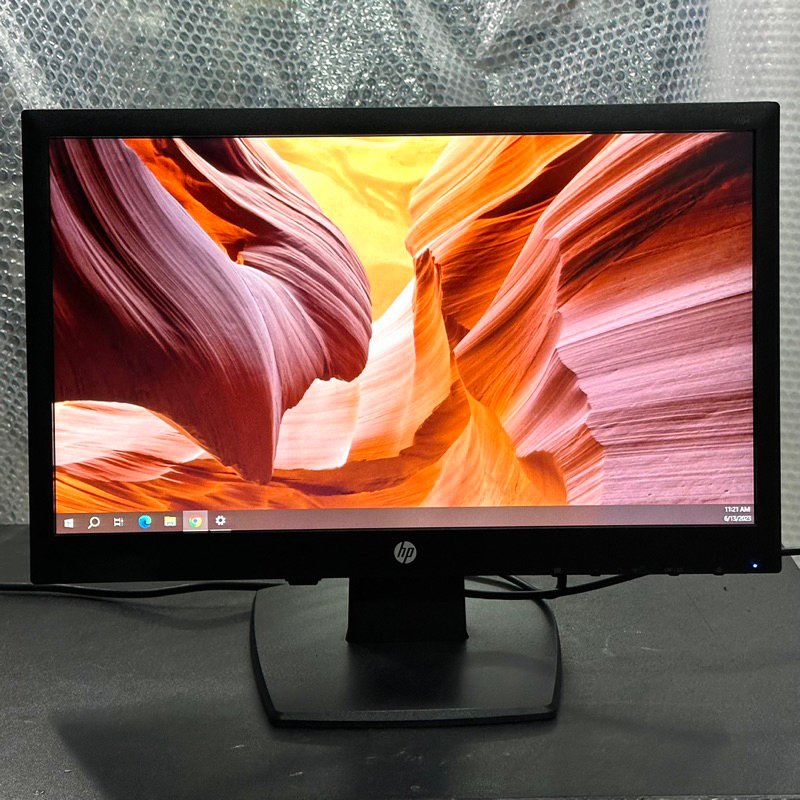 LED Monitor Komputer HP V194 Layar 19inch Wide Second