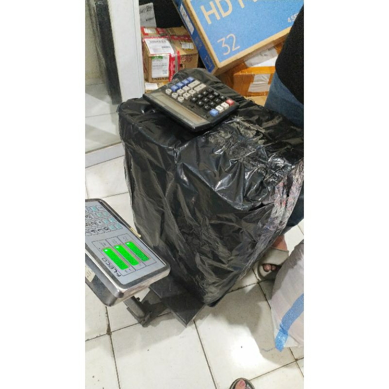 ember bekas eskrim kotak diamond 8 lt per 5 pcs