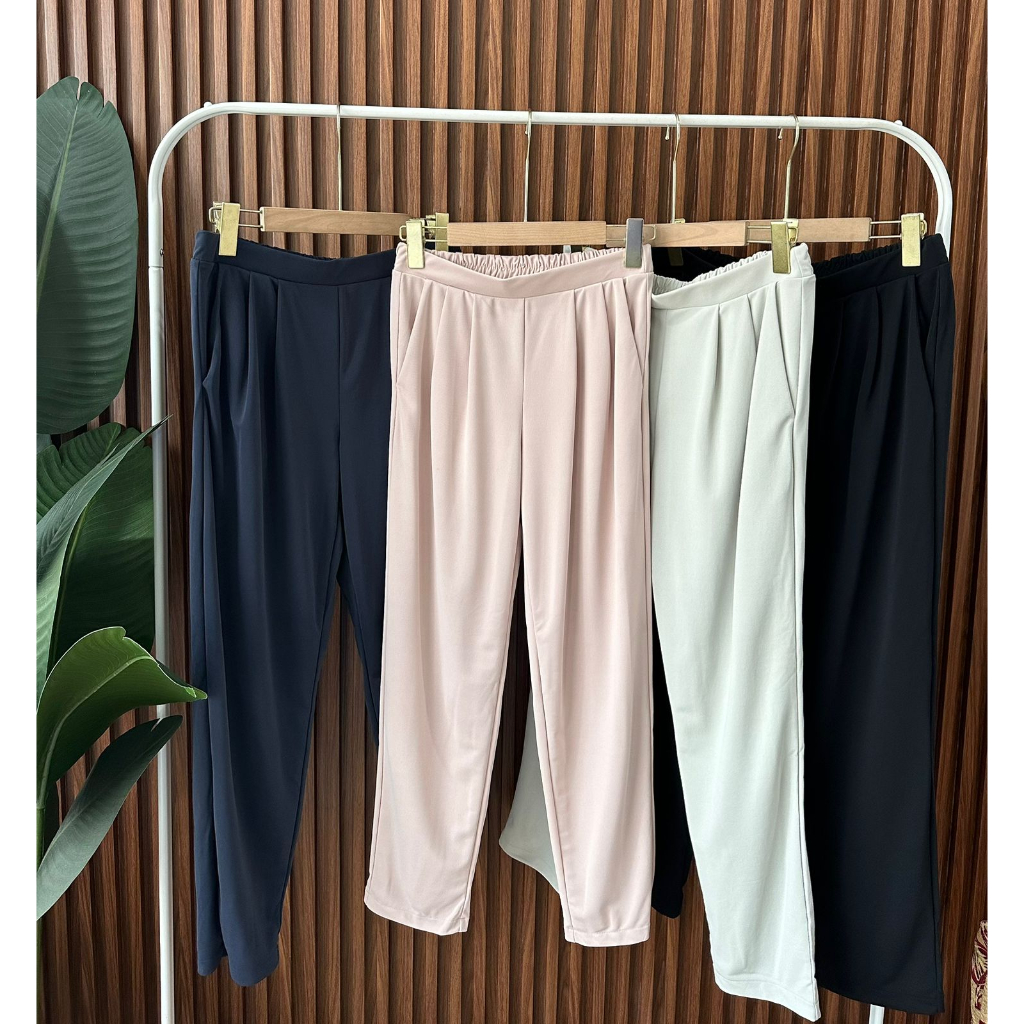 Unq flare  pants