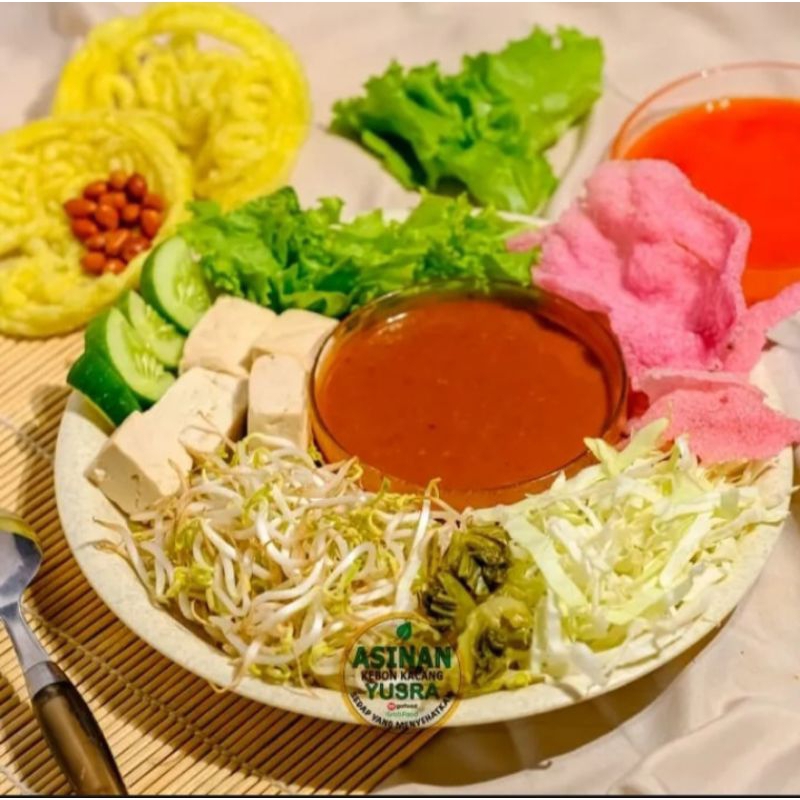 

Asinan Sayur / Asinan Betawi / Asinan Bogor