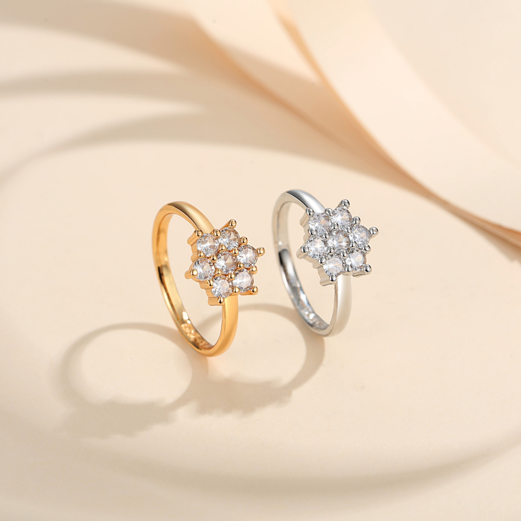 Y090 [COD✔] Cincin Titanium Steel Lapis Emas Hias Bunga Kristal Berlian Untuk Wanita Anti Karat