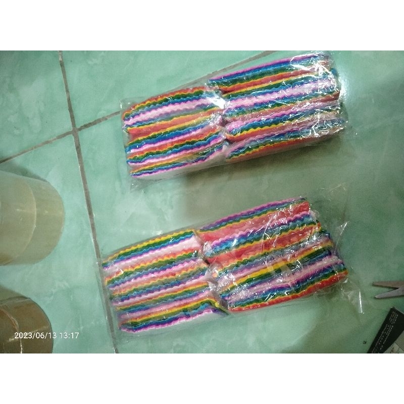 

Kertas Klobot Kertas Crepe Hias