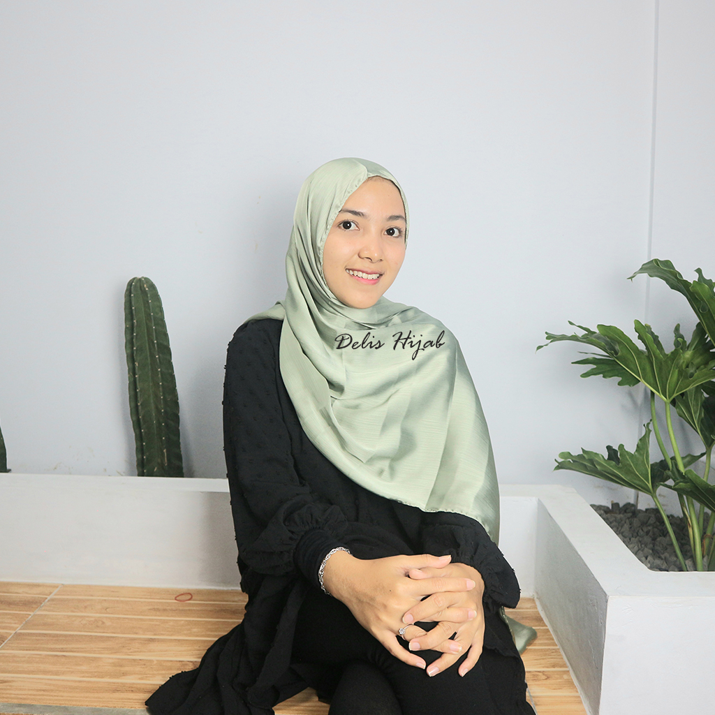 Delis Hijab Pashmina Silk Hijau Mint Premium / Pashminah Credanza premium/ Pasmina Luxury Silk Premi