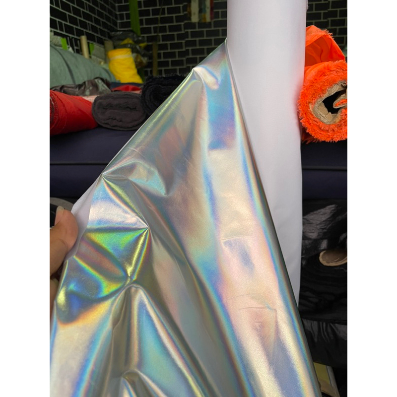 Kain Gllossy Silver Hologram Bahan Mayer