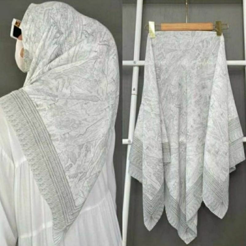 Hijab Segiempat Voal Motif dn Laser Cut