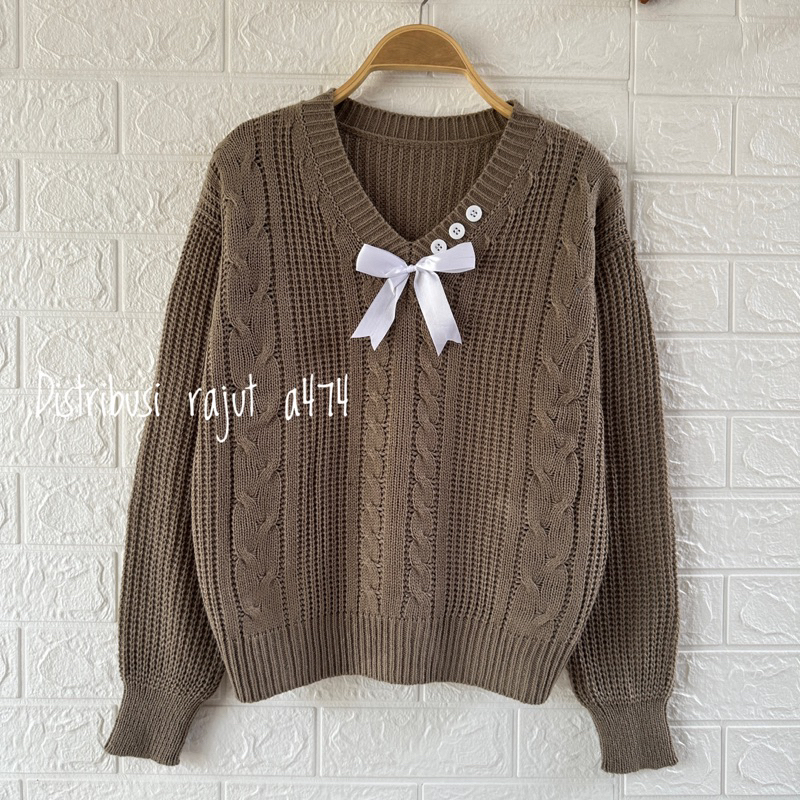 SAMIA SWEATER RAJUT CABLE MOTIF PITA CABLE