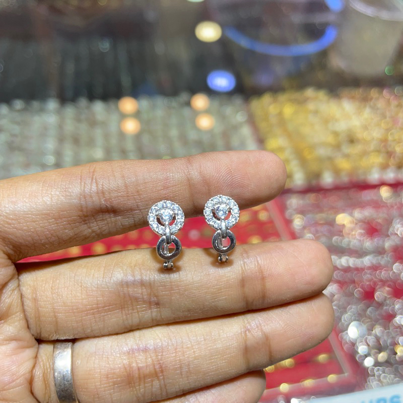 Anting jepit emas putih kadar 375%/8k
