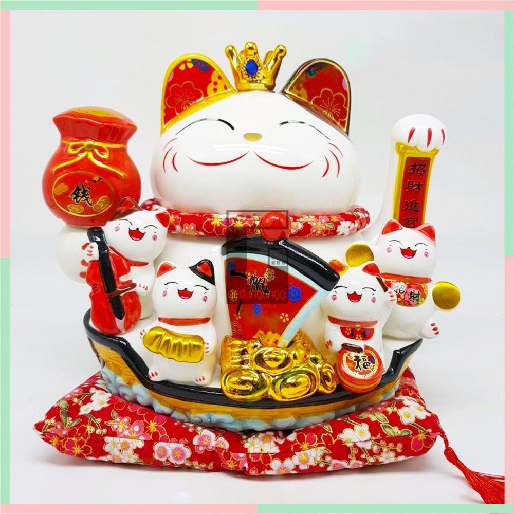 Patung Pajangan Hiasan Boneka Dekorasi Kucing Bawa Panggil Rejeki Rezeki Hoki Maneki Neko Maneko Neki ManekiNeko Lucky Cat Keberuntungan Keramik Baterai Batrai Batre Listrik Tangan Goyang Gerak Meja Etalase Toko Resto Cafe Cina China Jepang Jumbo XL Putih