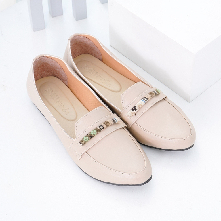 Deliwafa  - [Sepatu Wanita] Syafi Flatshoes