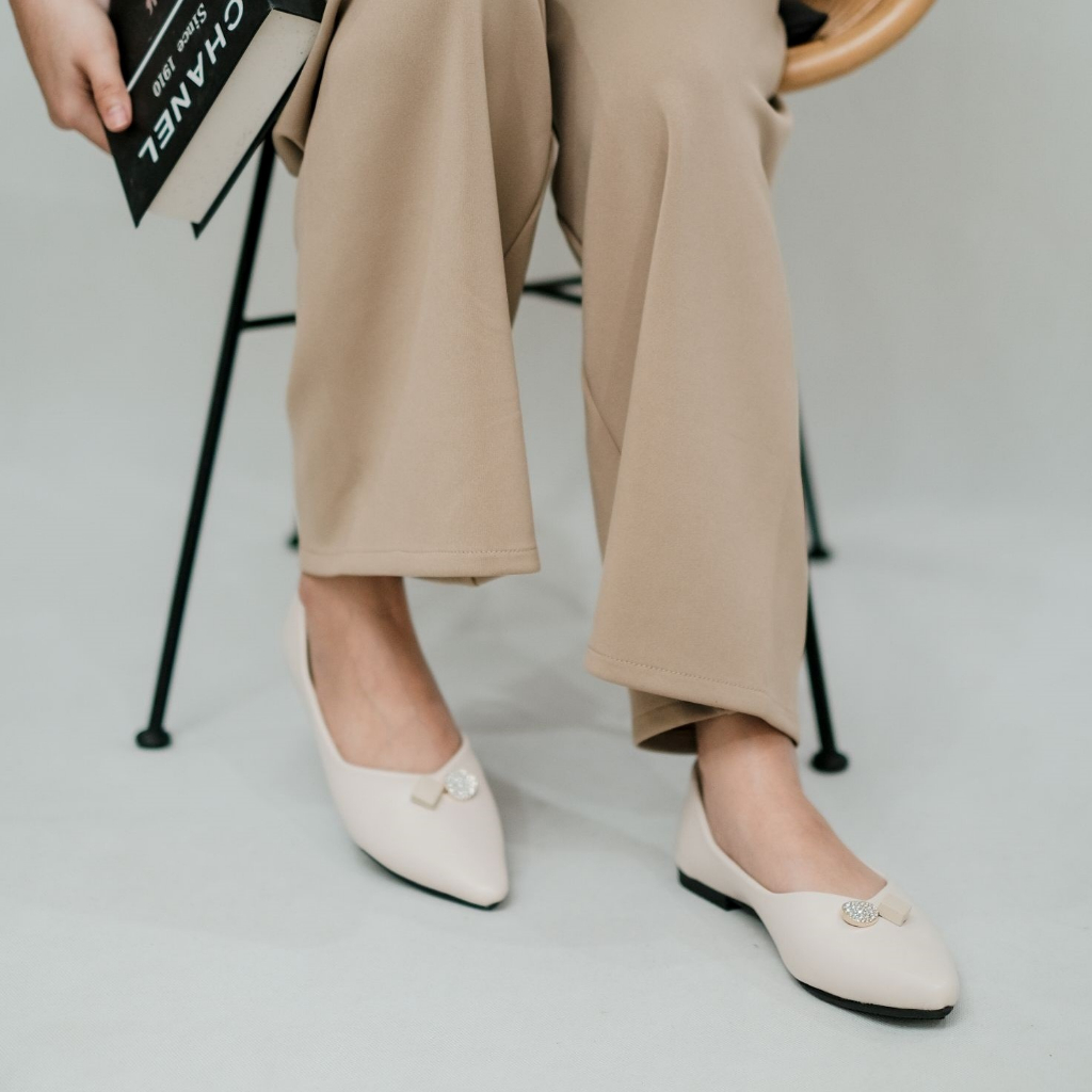 EXECUTIVE - Fayona Flatshoes Wanita