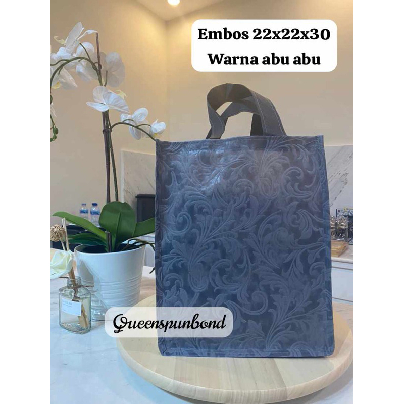 HARGA LUSIN ISI 12 BIJI-TAS HAJATAN EMBOS BOX NASI TEBAL 70 GSM ASLI BERTEKSTUR TIMBUL &gt; PREMIUM 22x22x30 pxlxt