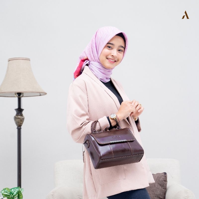 Tas Selempang Kulit Wanita Alona Hestia Sling Bag Branded Original Kulit