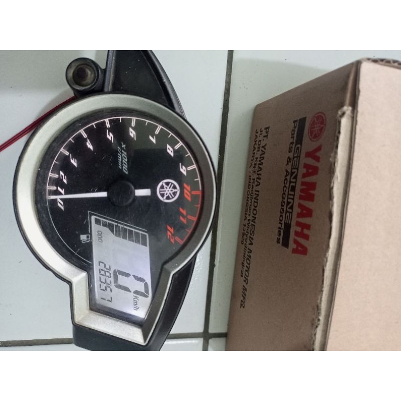 speedometer spidometer yamaha NVL new vixion lightining  vixion fi tahun 2013 sampai 2016 awal ORIGI