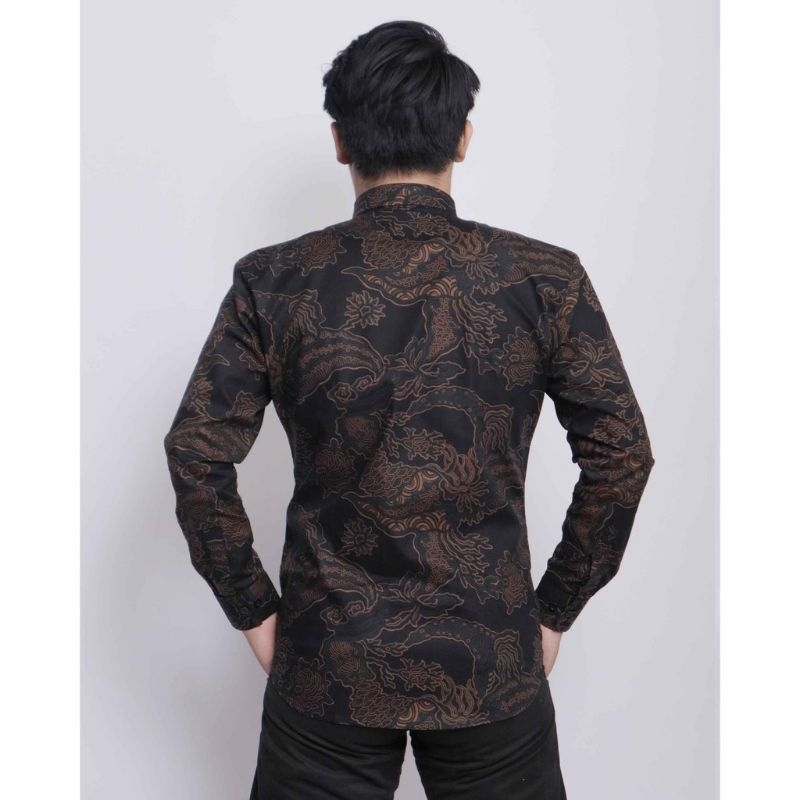 Kemeja Batik Slimfit Lapis Furing Premium 1038 Tyaga Batik