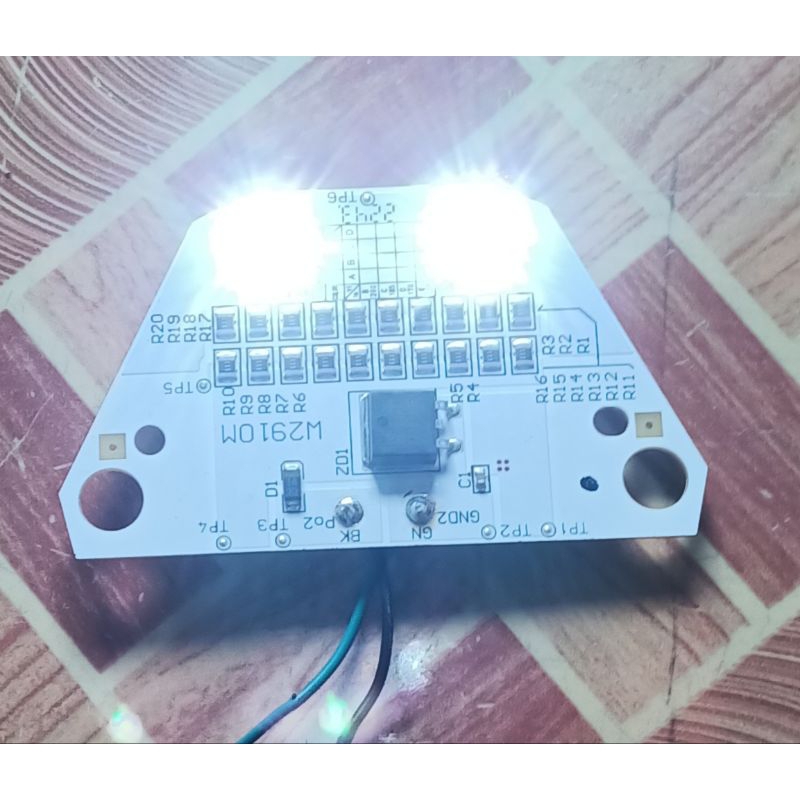 lampu depan Vario 125 LED original