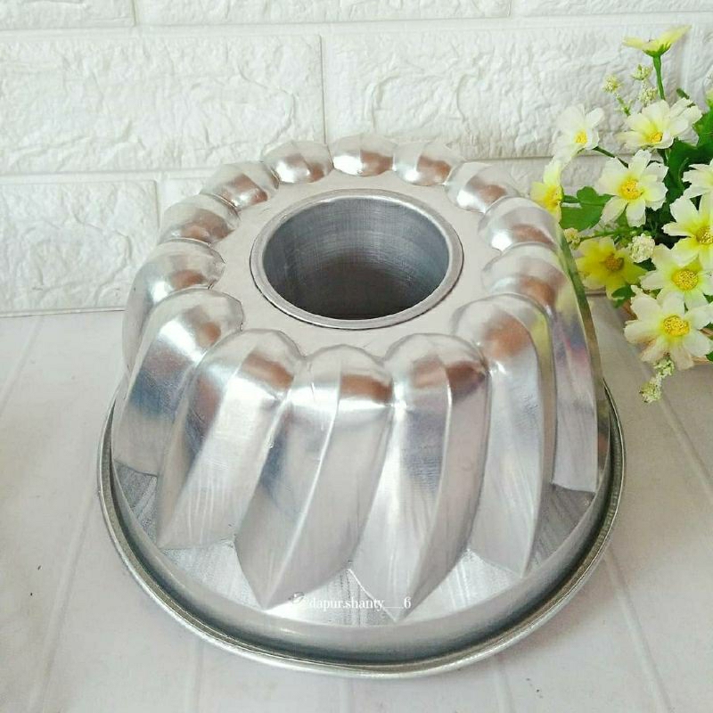Loyang bolu tinggi / loyang bluder / loyang aluminium / loyang ukuran 22 / 20cm / bolu jadul / loyan