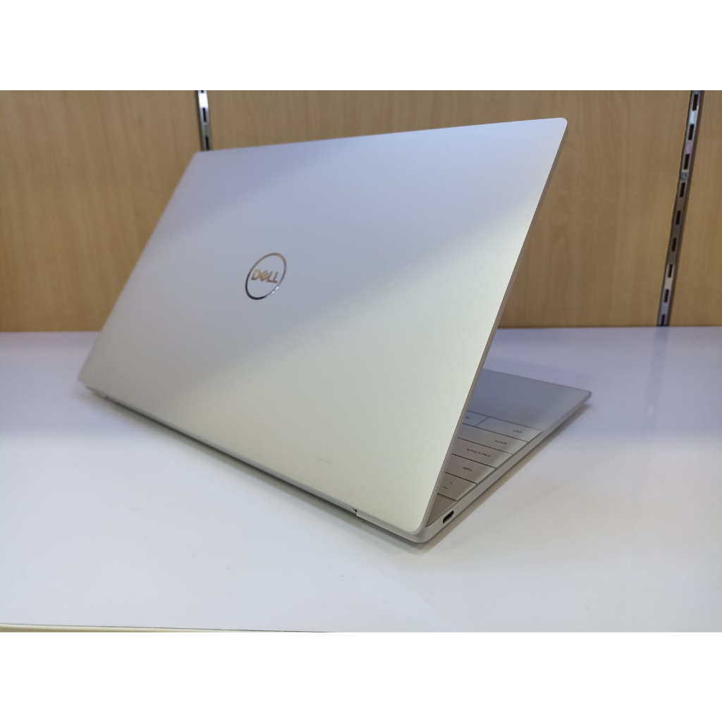 Laptop DELL XPS 13 PLUS 9320 Intel EVO i7 - 1260P 16GB 512GB Iris Xe 3.5K OLED Touch Win11