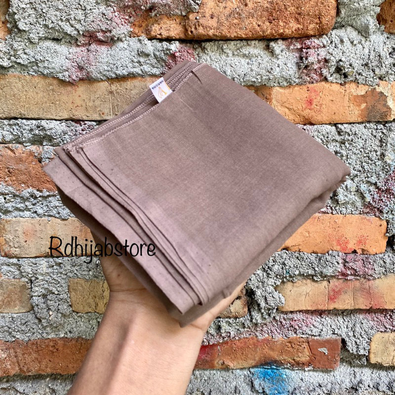 hijab segiempat paris / catton paris old | red rose | azara | varisha-soft frapuccino