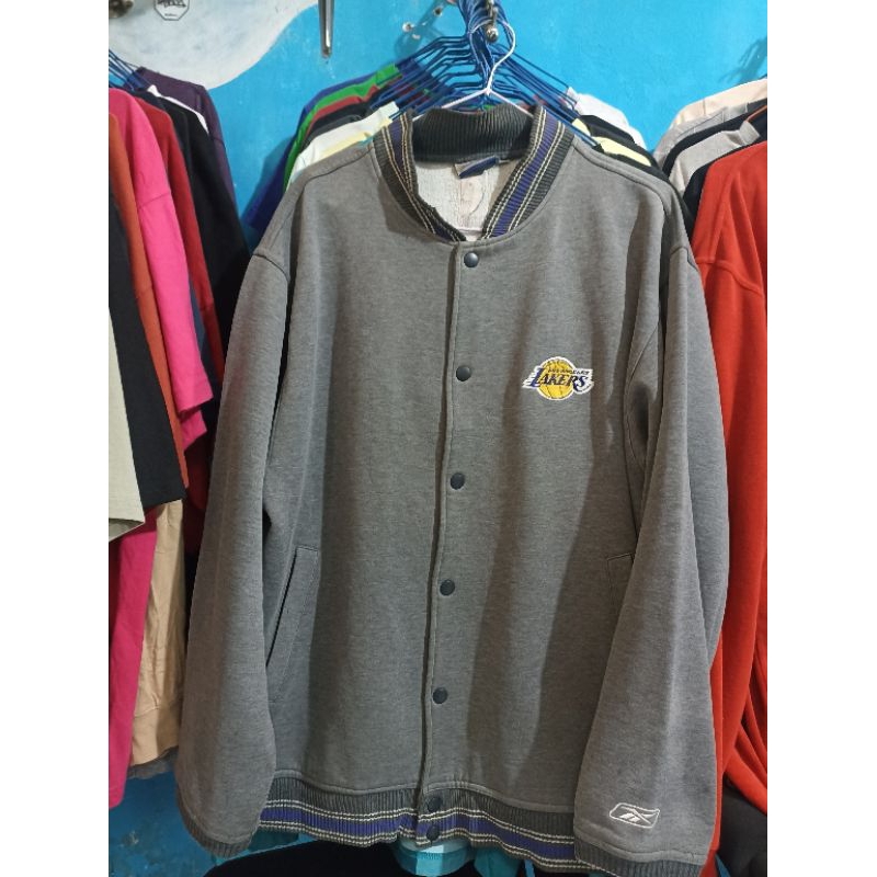 varsity lakers big size
