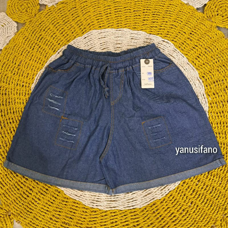 Celana Pendek Hotpants Jeans Jumbo Sobek Lipat // Celana Pendek Hotpants Jeans Sobek Rawis Murah