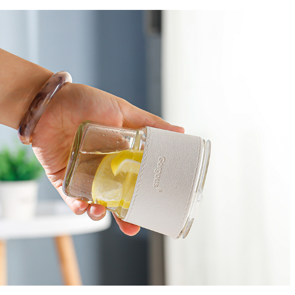 Gelas Minum Kaca Glass Tumbler Aesthetic Simple Elegan Water Bottle Cup for Coffee Dengan Penutup Dan Sedotan