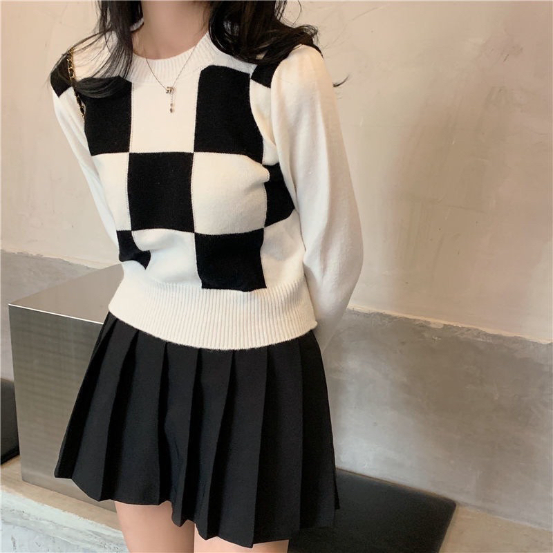 CLOTHIER - Insa Checkered Knit Sweater
