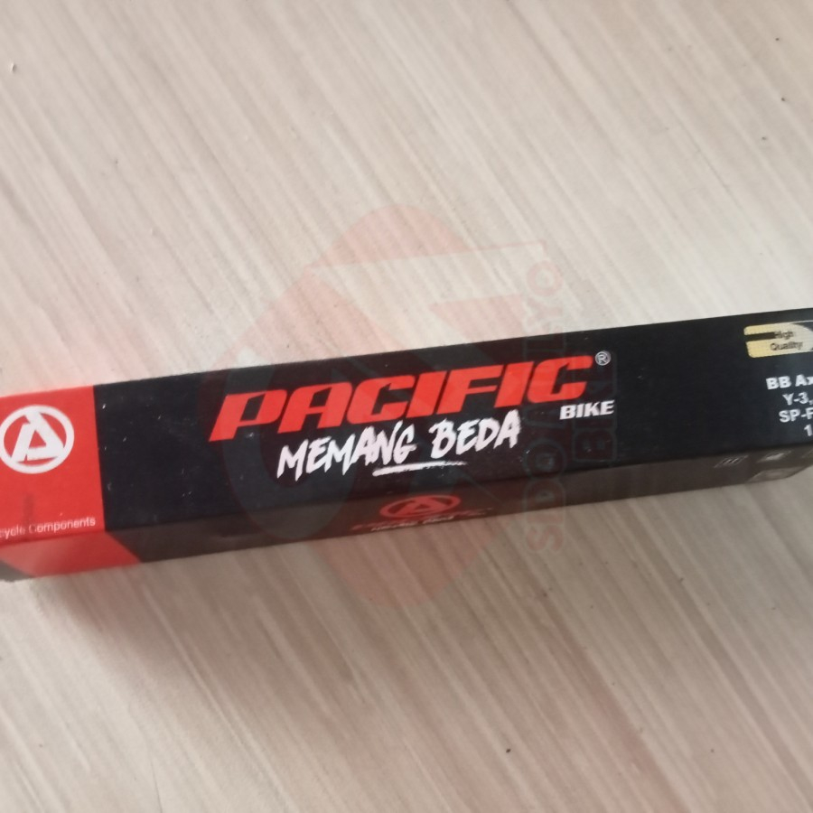 As Tengah Philip Sepeda Onthel Jawa