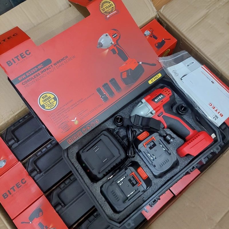 Bitec Mesin Kunci Baut dan Screw BIW R3250-NC Cordless Impact Wrench