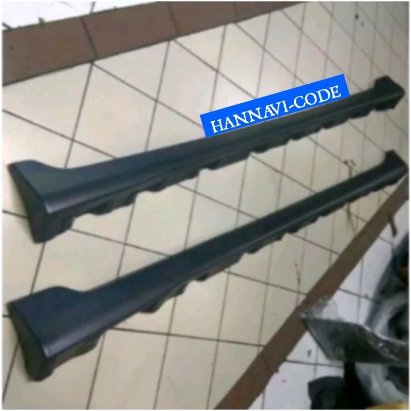 Side skirt / Sideskirt / Side kirt samping bodykit kijang innova inova V 2004 - 2015 fiber
