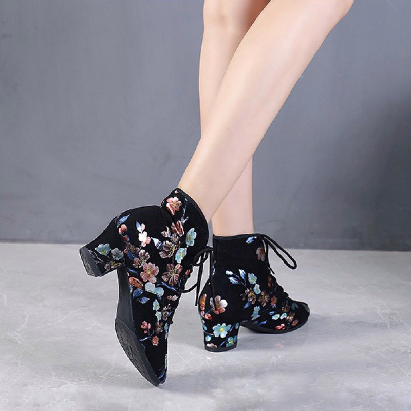 DAISY - Sepatu Boots Dansa Latin / Tari Menari / Sepatu Jalan Lentur