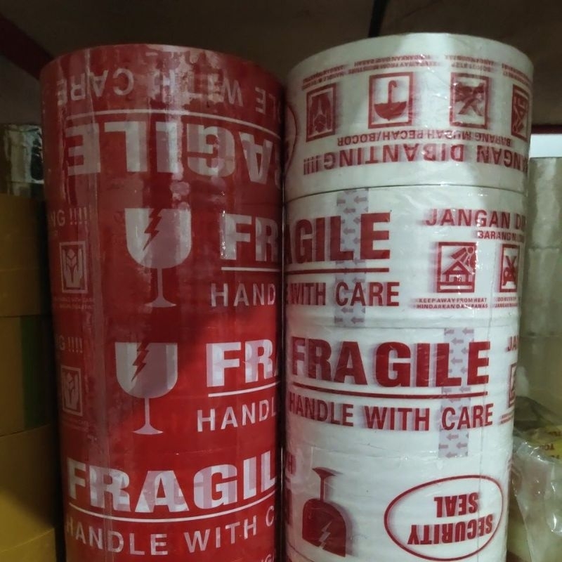 

Isolasi Fragile / Selotip motif Fragile