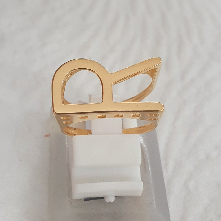 cincin model huruf R tanpa mata besar emas 70 % 70% 700 16k