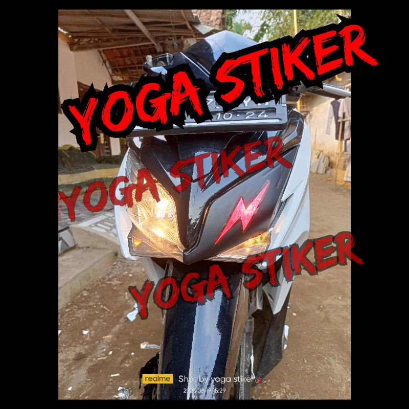 costum stiker lampu picex Honda Vario 125 fi tahun 2013