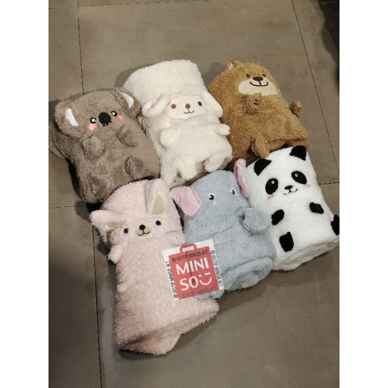 MINISO 🆕 Selimut Lucu / Cute Animal Plush Blanket (sz.120x90cm) Panda / Shiba Inu / Elephant / Lamb 