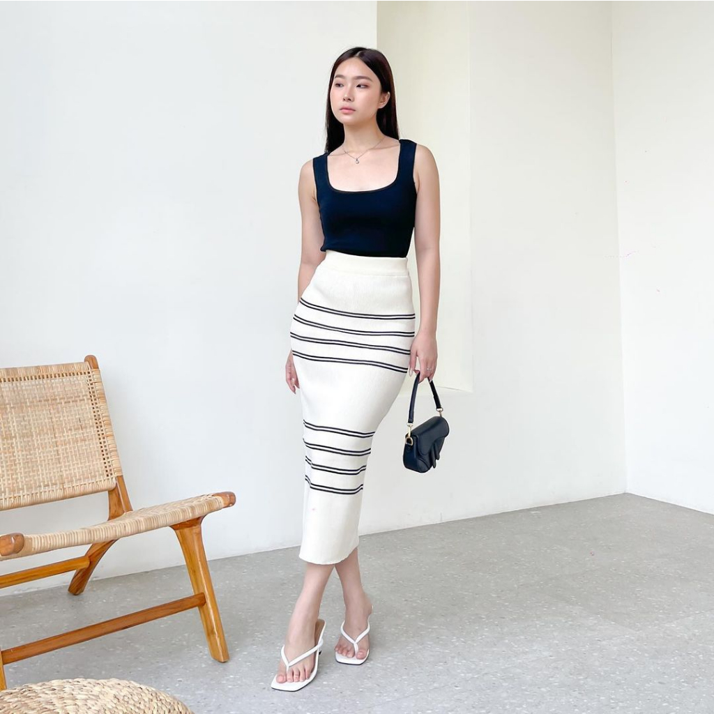 PAULA KNIT MIDI SKIRT WITH PREMIUM KOREA - ROK FORMAL OR CASUAL MEWAH - SKIRT 3/4 UP TO XL - ROK KONDANGAN - OFFICE LOOK - ROK KANTORAN - HADIAH / KADO ULTAH WANITA