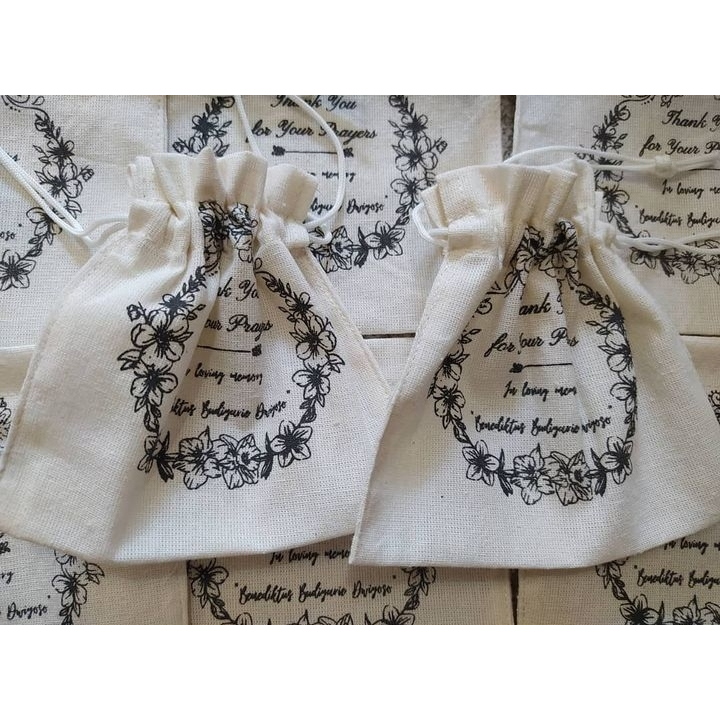Pouch / kantong  serut  sablon bahan blacu premium bisa custom desain &amp; ukuran / pouch souvenir / merchandise bags (min order 50 pcs) ukuran 15 x 20 pcs