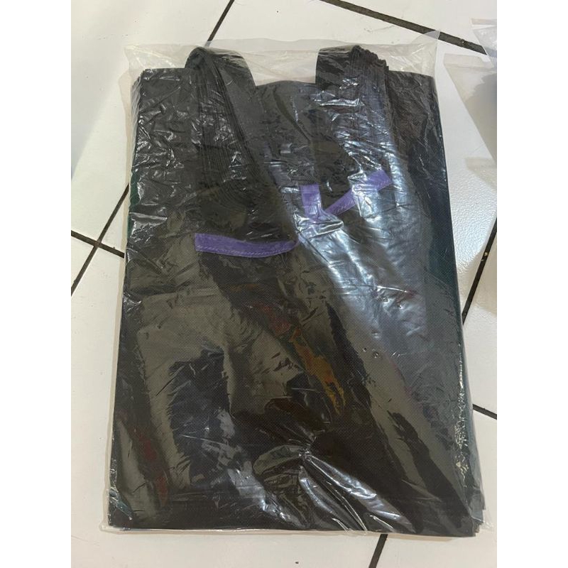 

tas spunbond 25x35x8(perlusin)
