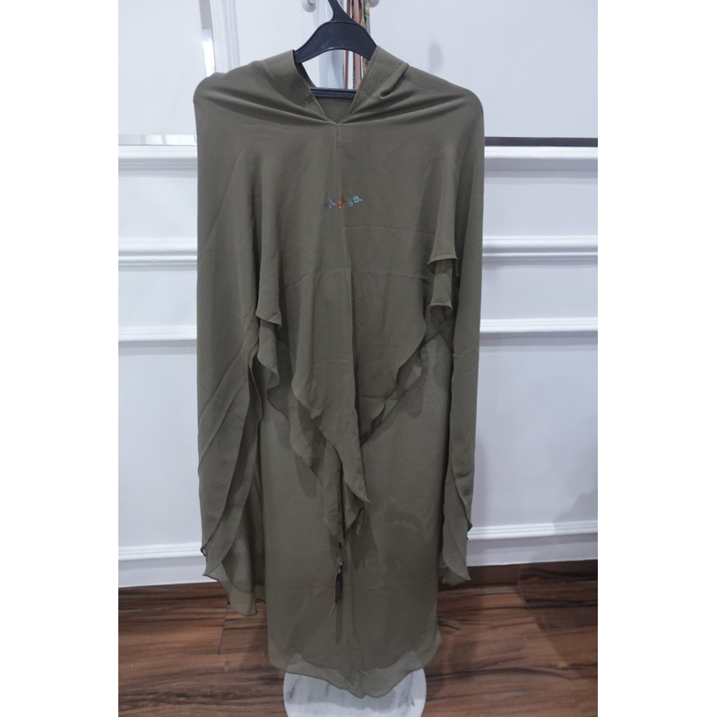 new khimar sisesa pickle green