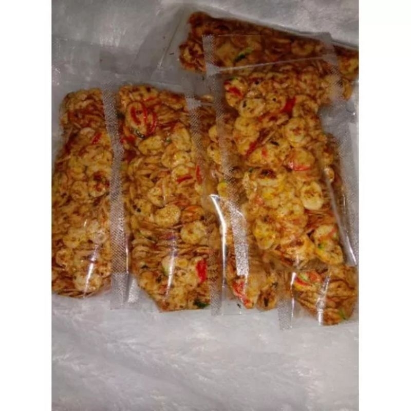 

seblak kering pedas daun jeruk