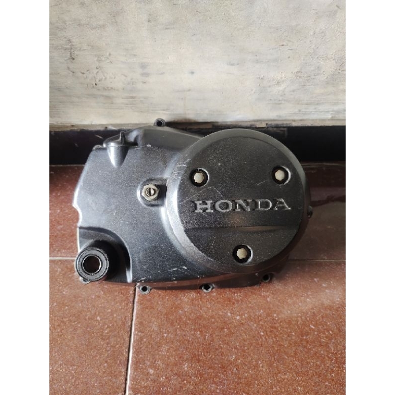 BLOK OLI KANAN SUPRA 125 KARISMA ORIGINAL