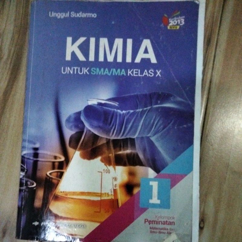 

buku Kimia kelas X UNGGUL SUDARMI ERLANGGA *BEKAS*