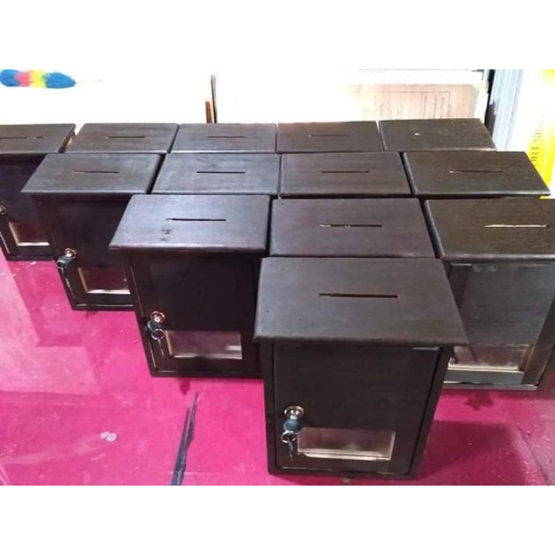 kotak saran bahan kayu
