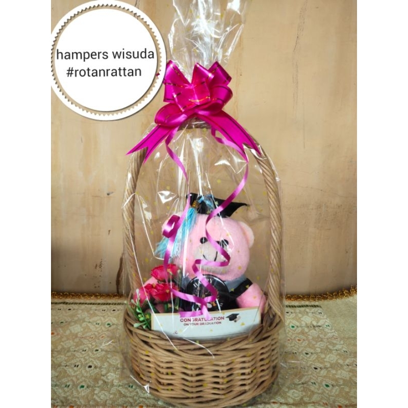 Hampers boneka wisuda