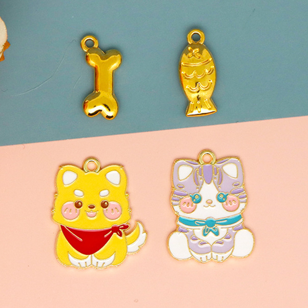 1 pcs Charm Enamel Epoxy -PLUMP CAT DOG