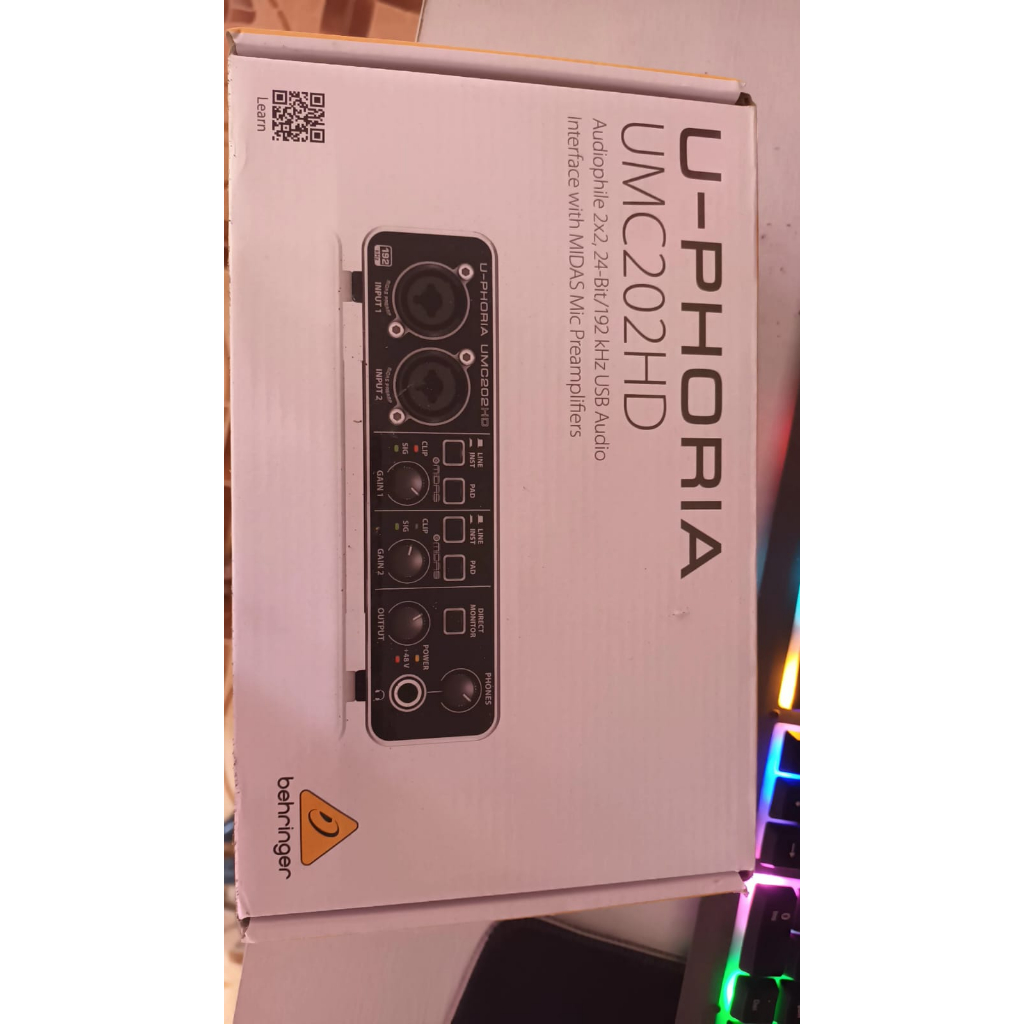 Behringer UMC202HD USB Audio Interface bekas normal