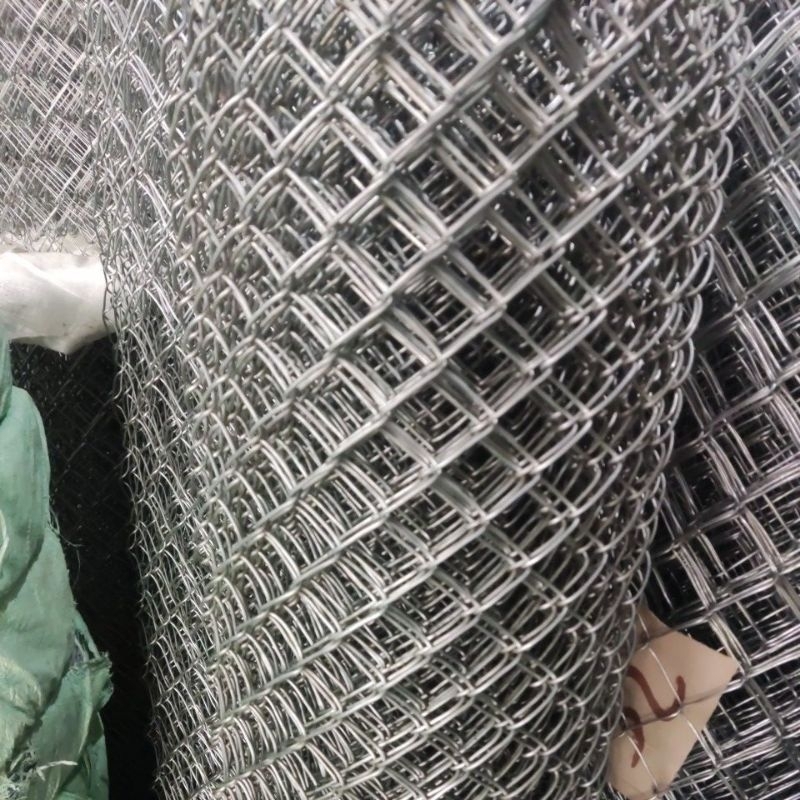 kawat harmonika galvanis 3 mm kotak 3 cm tinggi 1 m x 10 m